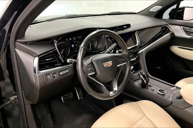 2024 Cadillac XT6 Sport AWD-Pano Roof-Adaptive Cruise-Htd/Cooled Leather
