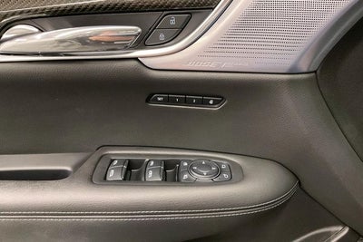 2023 Cadillac XT6 Sport
