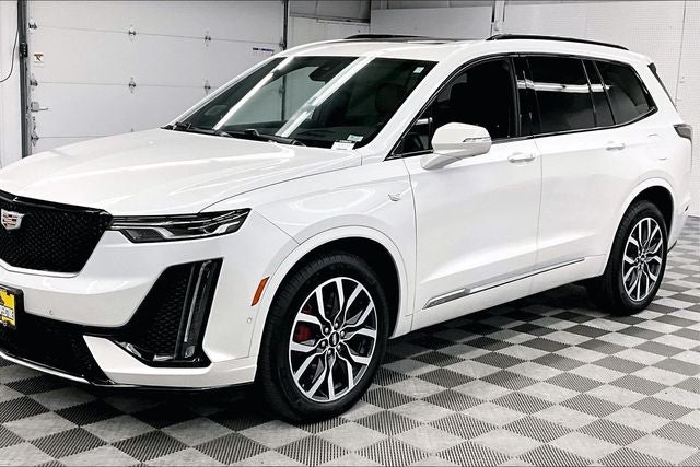 2024 Cadillac XT6 Sport AWD-Pano Roof-Htd/Cooled Leather-20'' Wheels