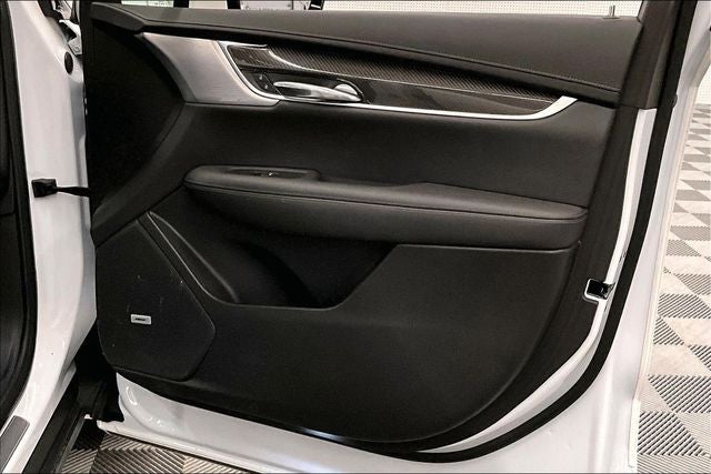 2024 Cadillac XT6 Sport AWD-Pano Roof-Htd/Cooled Leather-20'' Wheels