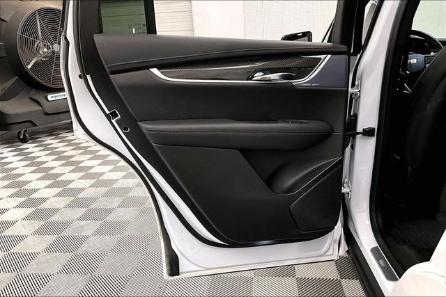2024 Cadillac XT6 Sport AWD-Pano Roof-Htd/Cooled Leather-20'' Wheels