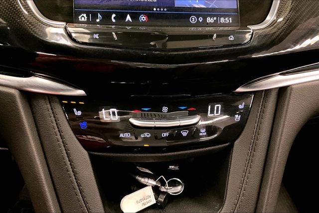 2024 Cadillac XT6 Sport AWD-Pano Roof-Htd/Cooled Leather-20'' Wheels
