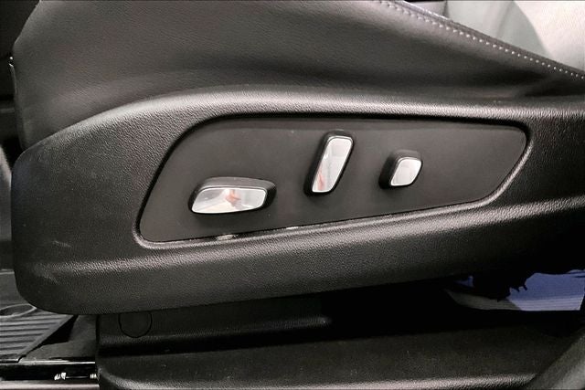 2024 Cadillac XT6 Sport AWD-Pano Roof-Htd/Cooled Leather-20'' Wheels