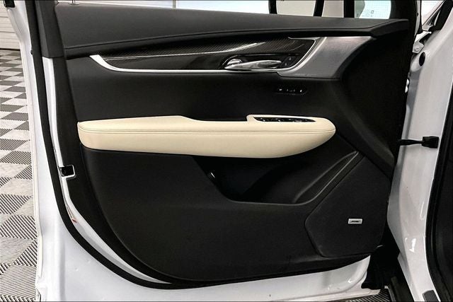 2024 Cadillac XT6 Sport AWD-Pano Roof-Adaptive Cruise-Htd/Cooled Leather