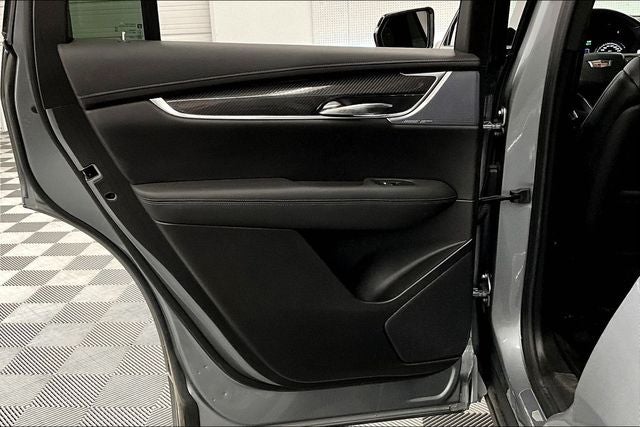 2024 Cadillac XT6 Sport AWD - Tech Pkg - Pano Roof - Htd/Cooled Leather