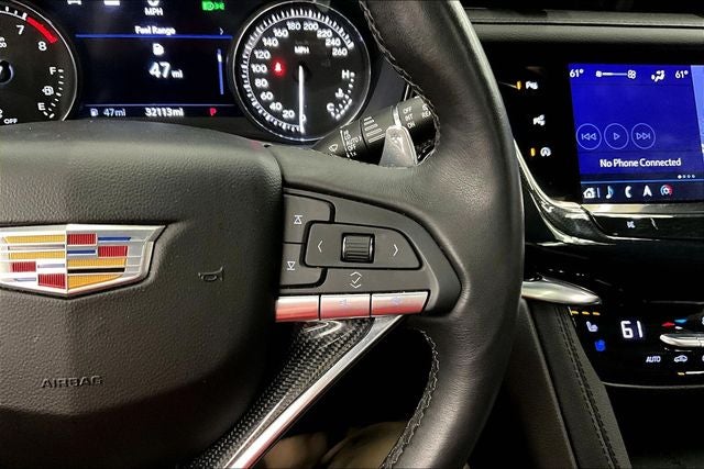 2024 Cadillac XT6 Sport AWD - Tech Pkg - Pano Roof - Htd/Cooled Leather
