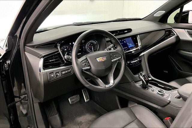 2024 Cadillac XT6 Sport AWD-Pano Roof-Htd/Cooled Leather-20'' Wheels