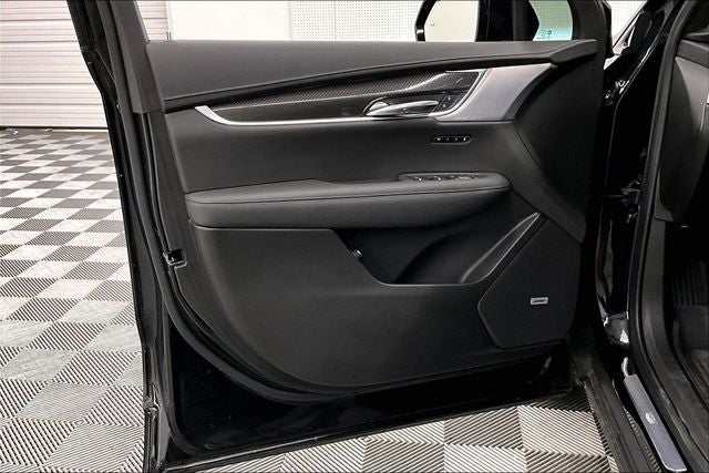 2024 Cadillac XT6 Sport AWD-Pano Roof-Htd/Cooled Leather-20'' Wheels