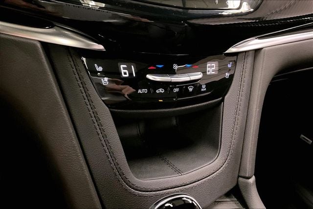 2024 Cadillac XT6 Sport AWD-Pano Roof-Htd/Cooled Leather-20'' Wheels