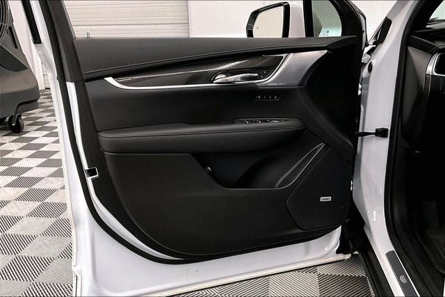 2024 Cadillac XT6 Sport AWD - Pano Roof - Htd/Cooled Leather - 20'' Wheels