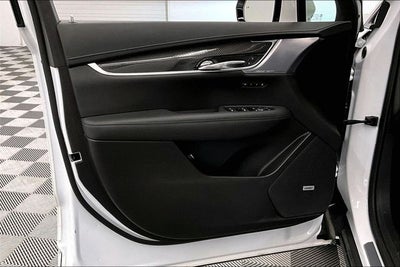 2024 Cadillac XT6 Sport AWD - Onyx Pkg - Pano Roof - Adaptive Cruise