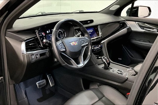 2024 Cadillac XT6 Sport AWD-Panoramic Roof-HTD & Cooled Seats