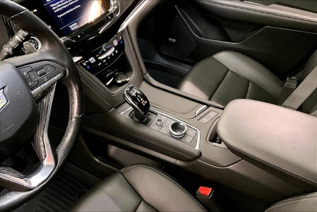 2024 Cadillac XT6 Sport AWD-Panoramic Roof-HTD & Cooled Seats