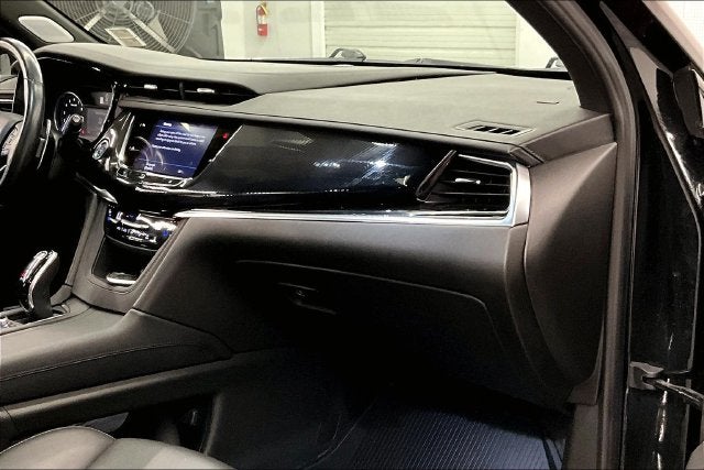 2024 Cadillac XT6 Sport AWD-Panoramic Roof-HTD & Cooled Seats