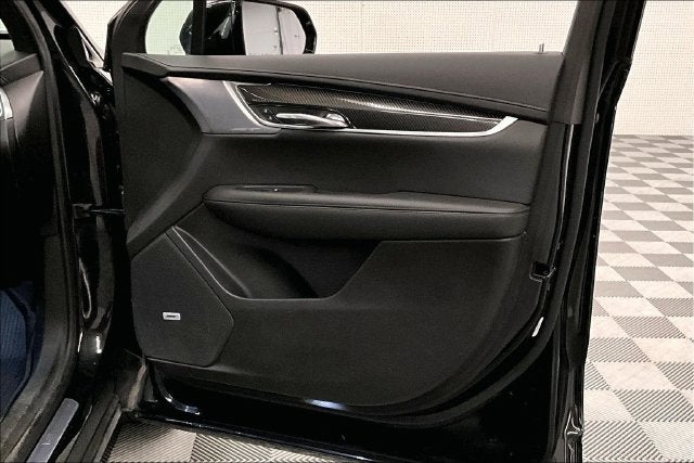 2024 Cadillac XT6 Sport AWD-Panoramic Roof-HTD & Cooled Seats