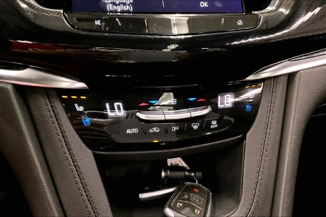 2024 Cadillac XT6 Sport AWD-Panoramic Roof-HTD & Cooled Seats