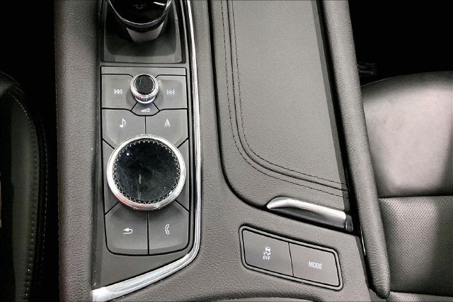 2024 Cadillac XT6 Sport AWD-Panoramic Roof-HTD & Cooled Seats