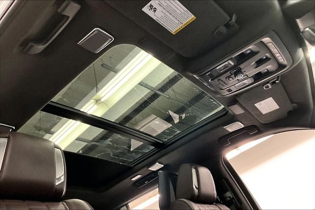 2022 Cadillac Escalade ESV Sport Platinum