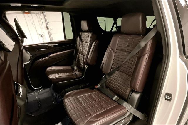 2022 Cadillac Escalade ESV Sport Platinum