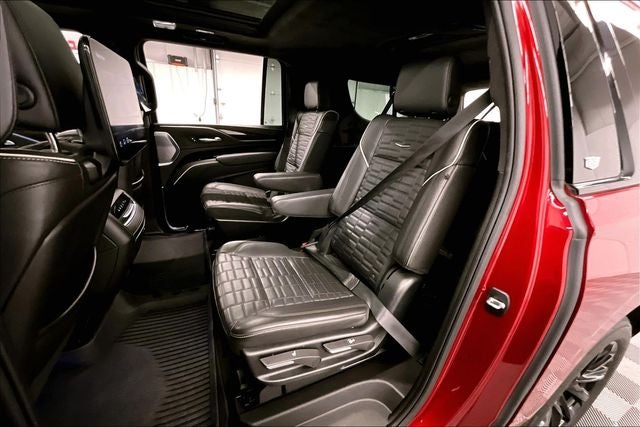 2023 Cadillac Escalade ESV Sport Platinum