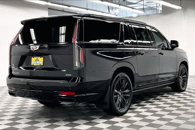 2024 Cadillac Escalade ESV Sport Platinum