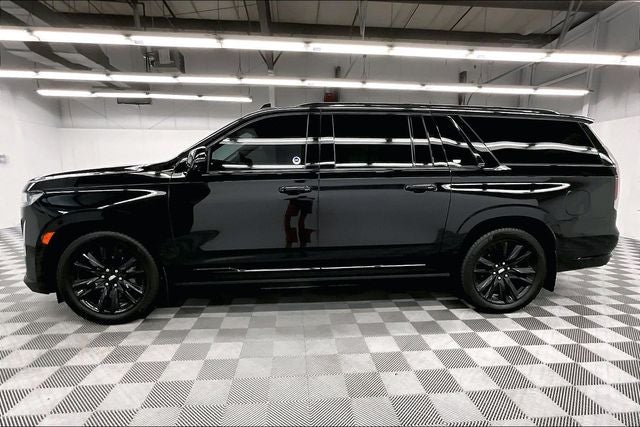 2024 Cadillac Escalade ESV Sport Platinum