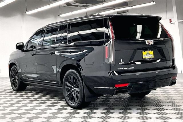 2024 Cadillac Escalade ESV Sport Platinum
