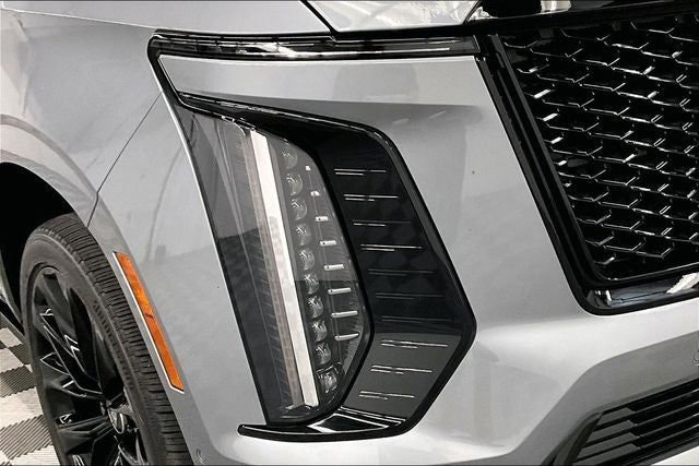 2025 Cadillac Escalade Sport Platinum 4x4-Super Cruise-Pano Roof-DVD-24'' Wheels