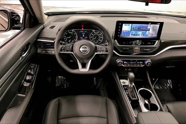 2025 Nissan Altima 2.5 SR - Premium Package