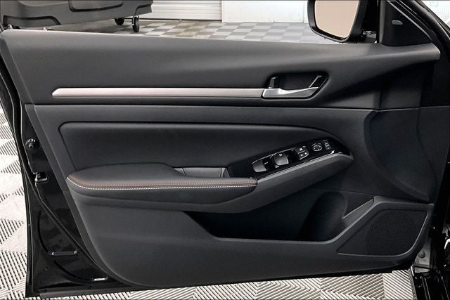 2025 Nissan Altima 2.5 SR - Premium Package