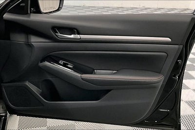 2025 Nissan Altima 2.5 SR - Premium Package