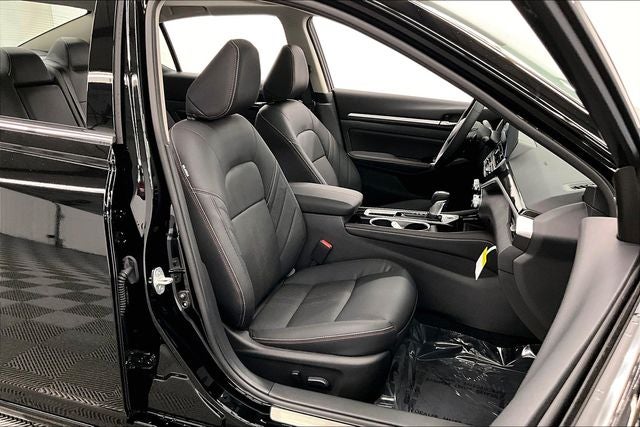 2025 Nissan Altima 2.5 SR - Premium Package