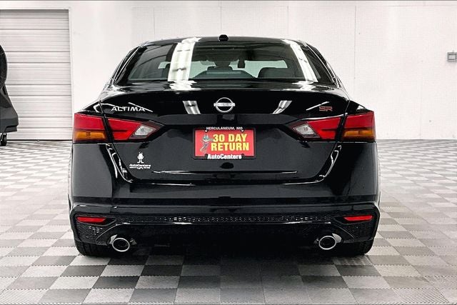 2025 Nissan Altima 2.5 SR - Premium Package