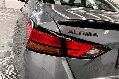 2026 Nissan Altima 2.5 SR - Midnight Edition