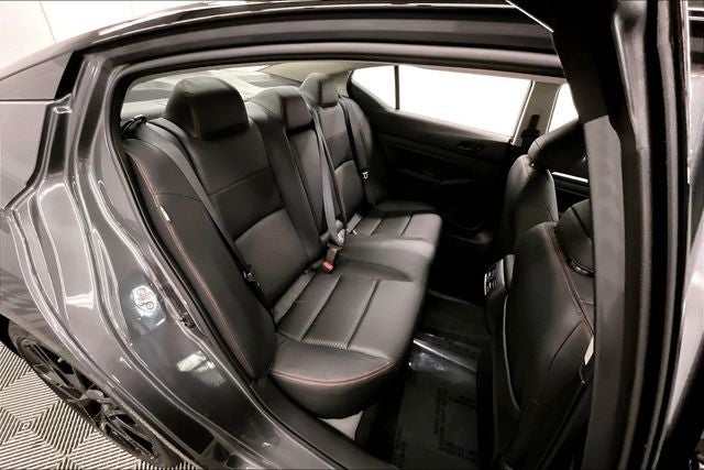 2026 Nissan Altima 2.5 SR - Midnight Edition