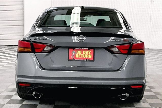 2026 Nissan Altima 2.5 SR - Midnight Edition