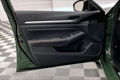 2026 Nissan Altima 2.5 SR
