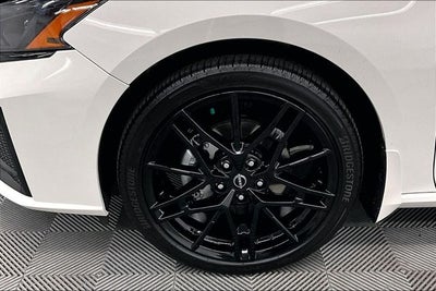 2026 Nissan Altima 2.5 SR - Midnight Edition