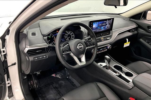 2026 Nissan Altima 2.5 SR - Midnight Edition