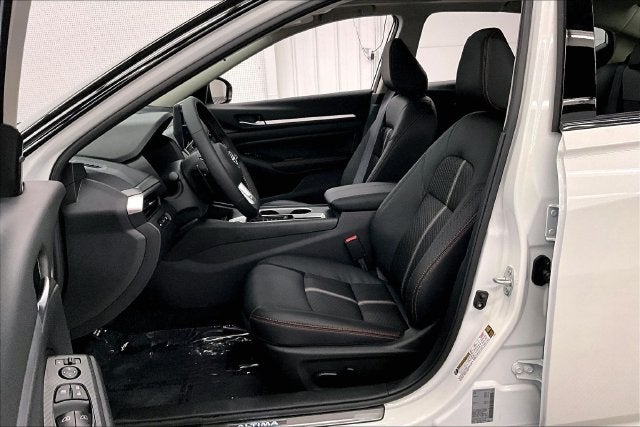 2026 Nissan Altima 2.5 SR - Midnight Edition