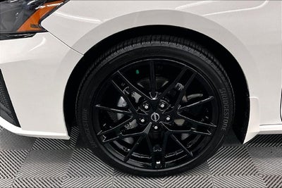 2026 Nissan Altima 2.5 SR - Midnight Edition
