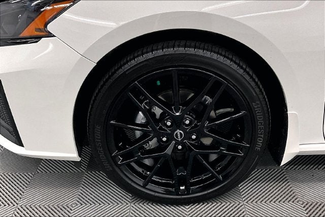 2026 Nissan Altima 2.5 SR - Midnight Edition
