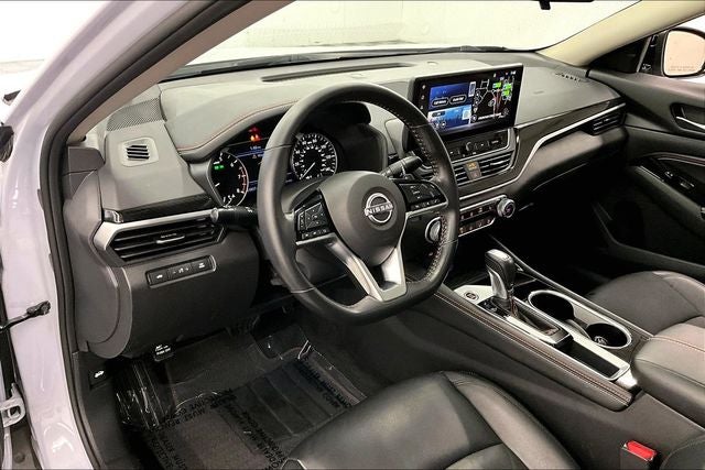 2023 Nissan Altima 2.5 SR Premium Pkg - Sunroof - Blind Spot Detection