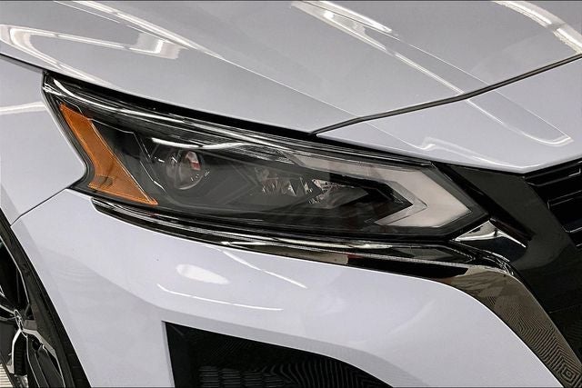 2023 Nissan Altima 2.5 SR Premium Pkg - Sunroof - Blind Spot Detection
