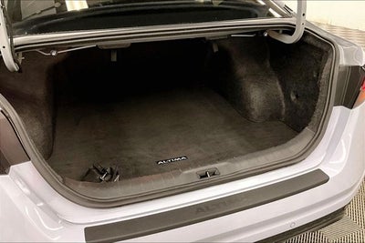 2023 Nissan Altima 2.5 SR Premium Pkg - Sunroof - Blind Spot Detection