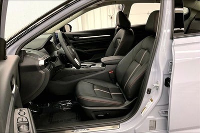 2026 Nissan Altima 2.5 SR - Midnight Edition