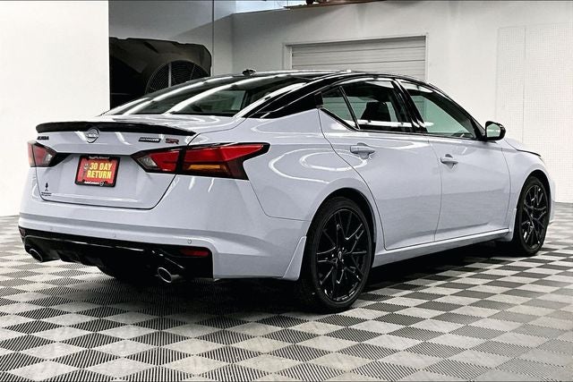2026 Nissan Altima 2.5 SR - Midnight Edition