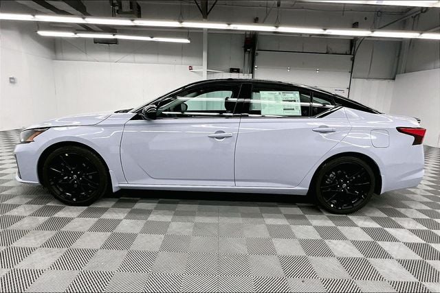 2026 Nissan Altima 2.5 SR - Midnight Edition
