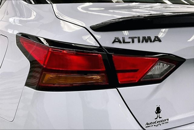 2026 Nissan Altima 2.5 SR - Midnight Edition