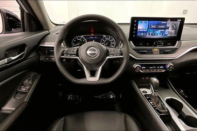 2026 Nissan Altima 2.5 SR - Midnight Edition